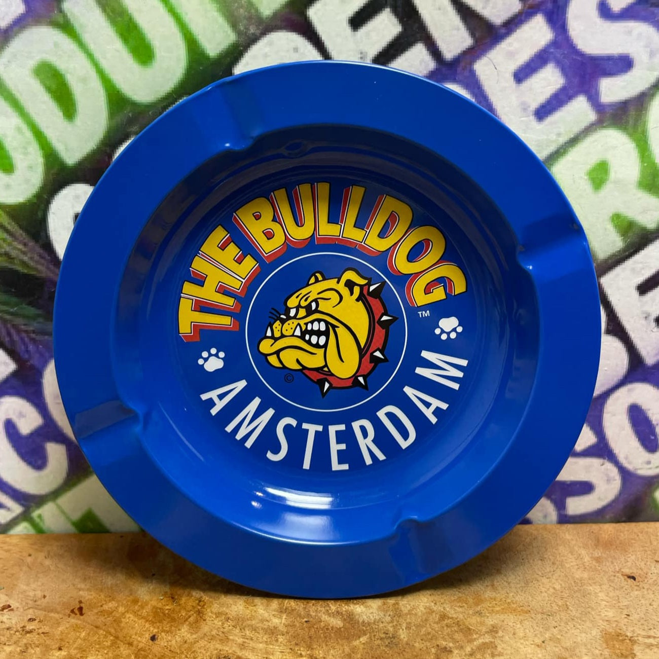 CENDRIER EN METAL THE BULLDOG (BLEU)