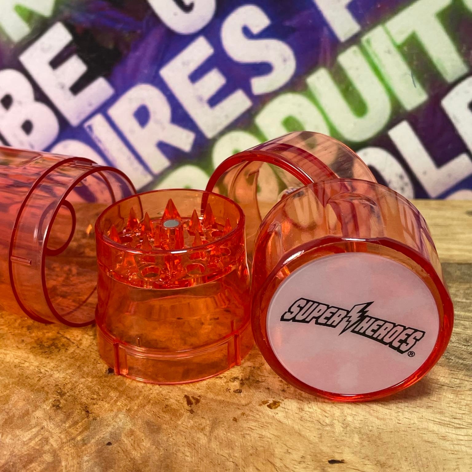 GRINDER REMPLISSEUR SUPER HEROES